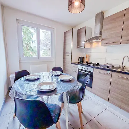 Spacieux Et Chic A *