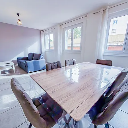 Spacieux Et Chic A Clermont-Ferrand